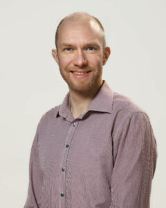 Porträttbild av Magnus Hellström