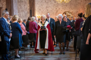 Akademisk procession i Solennitetssalen.